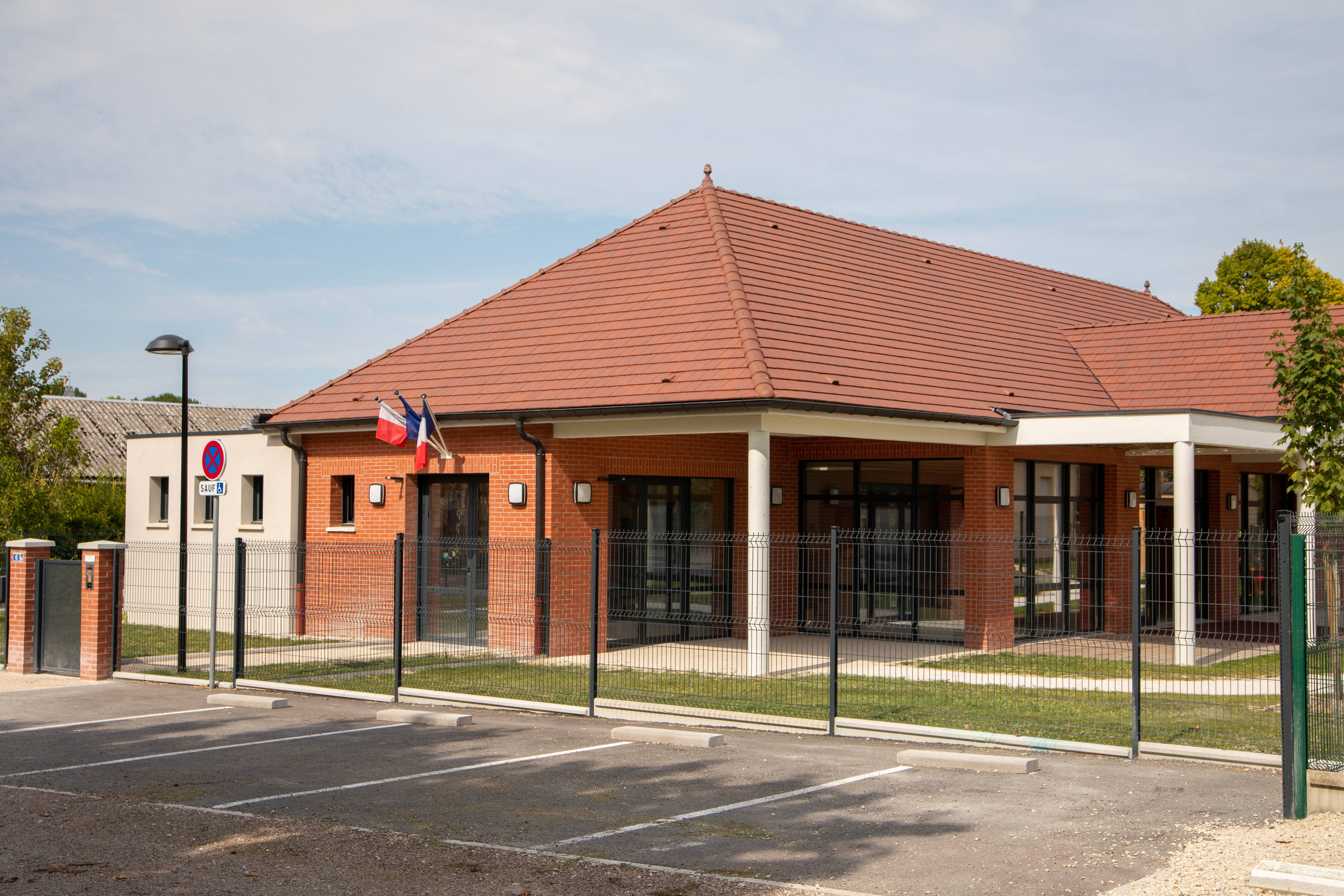 Crèche intercommunale « A petits pas »